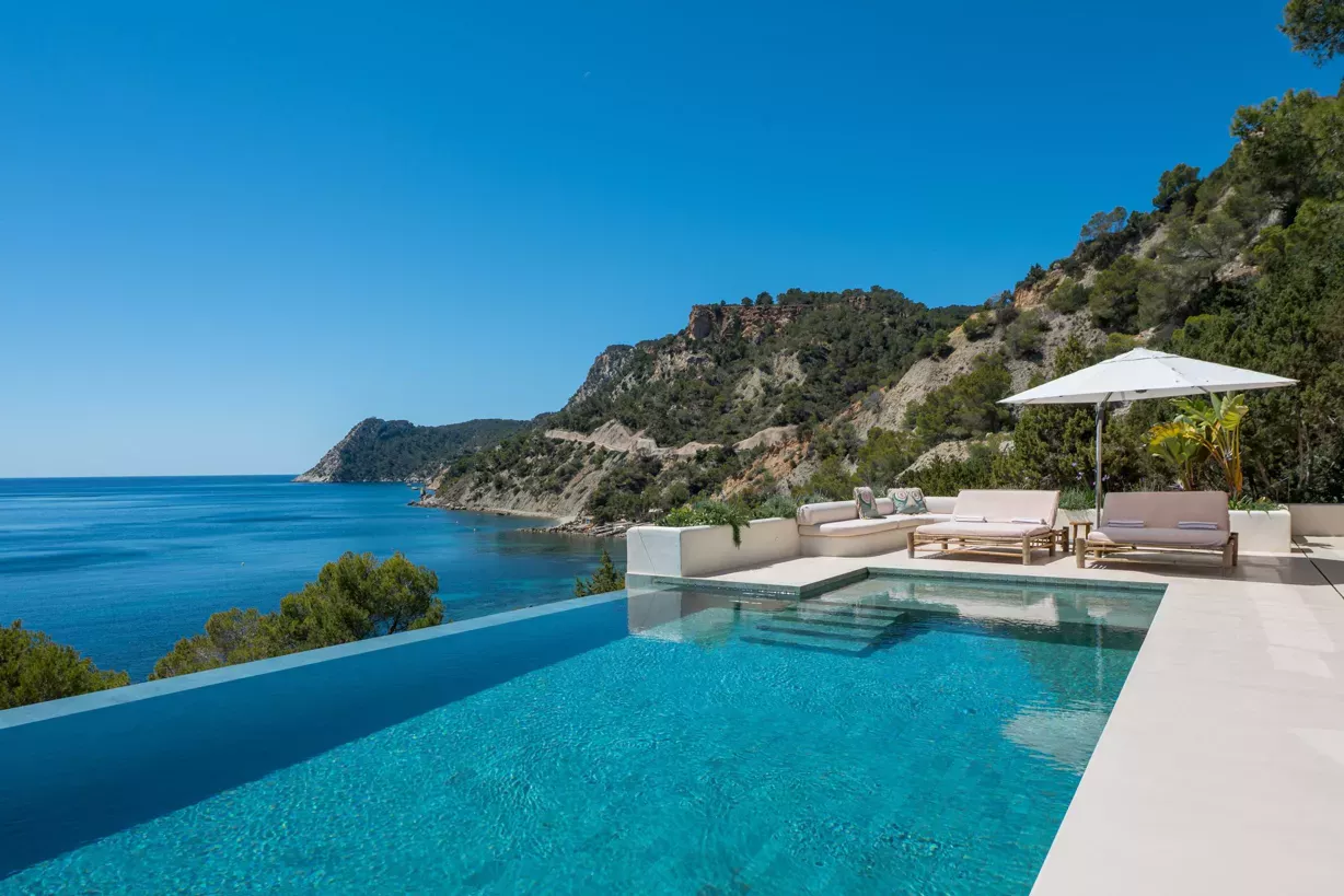 Luxury Villa in Ibiza – 400 m²