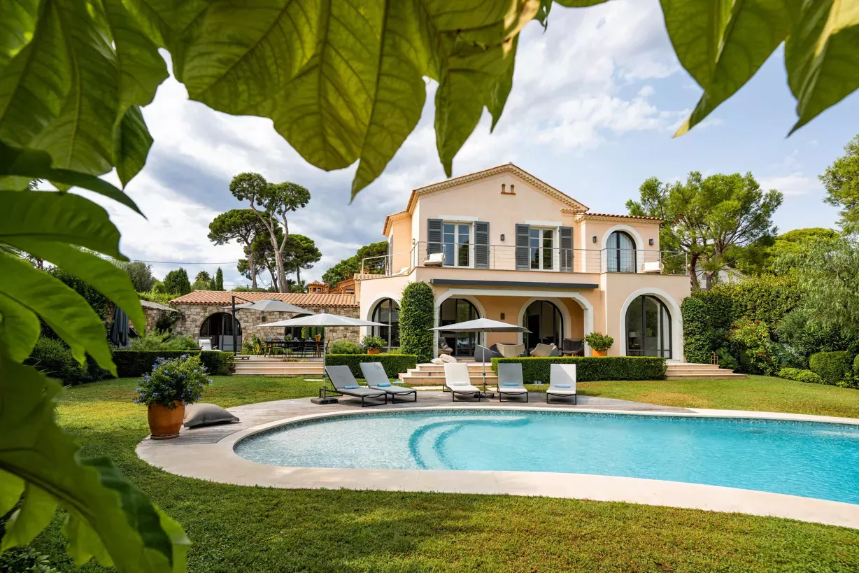 Luxury Villa in Cap d’Antibes – 330 m²